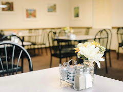 Restaurant near Central Motel